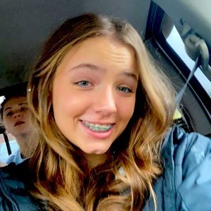 Meet your Posher, Lilly